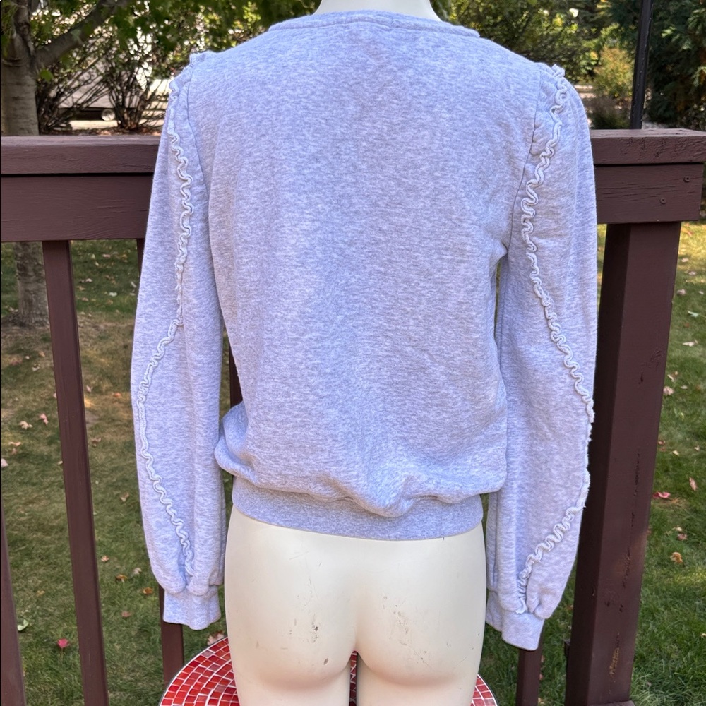 Evereve Light Gray Ruffle Crew Sweatshirt - Picture 6 of 12